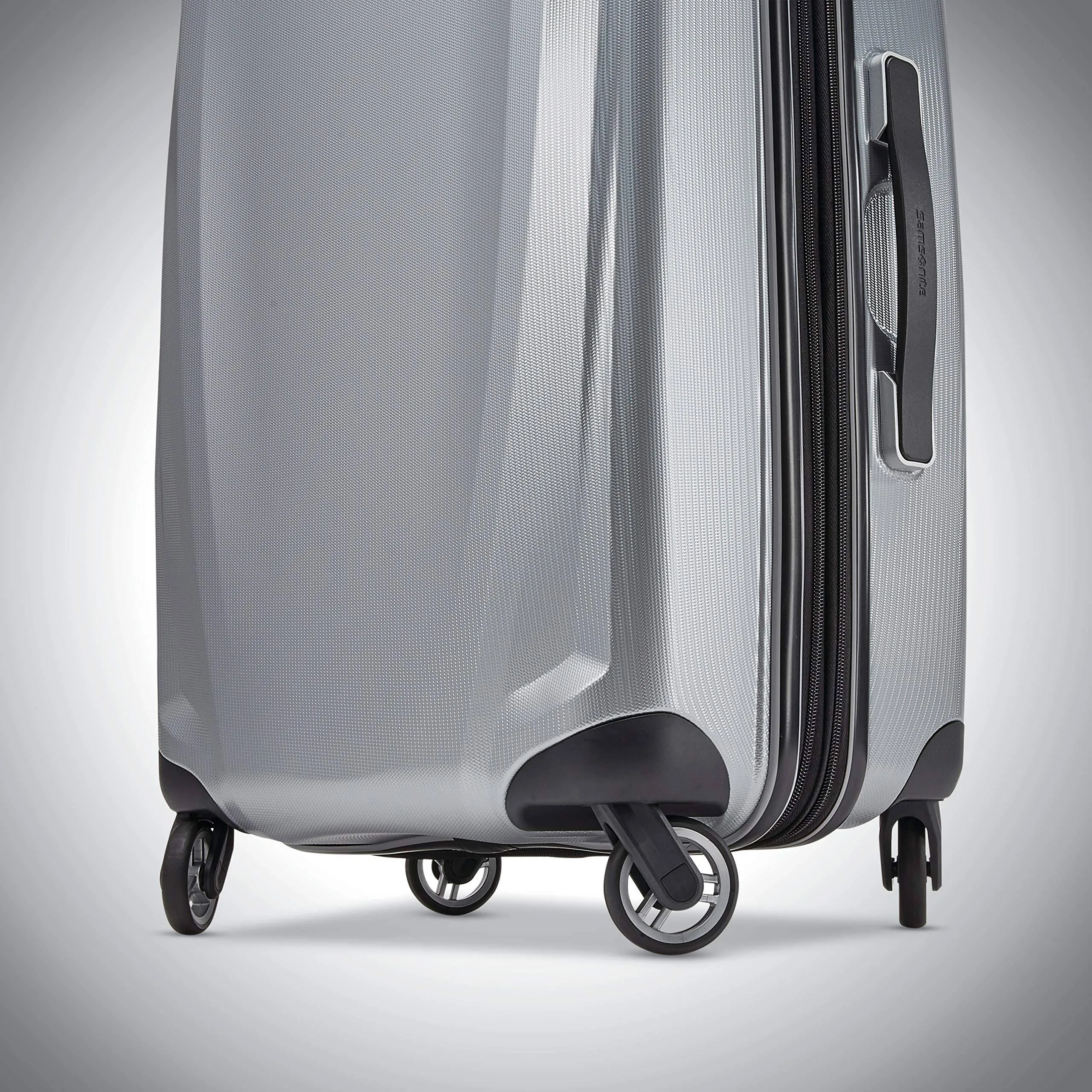 Samsonite Winfield 3 DLX Checked-Large 28-Inch 4-Wheel Large Luggage