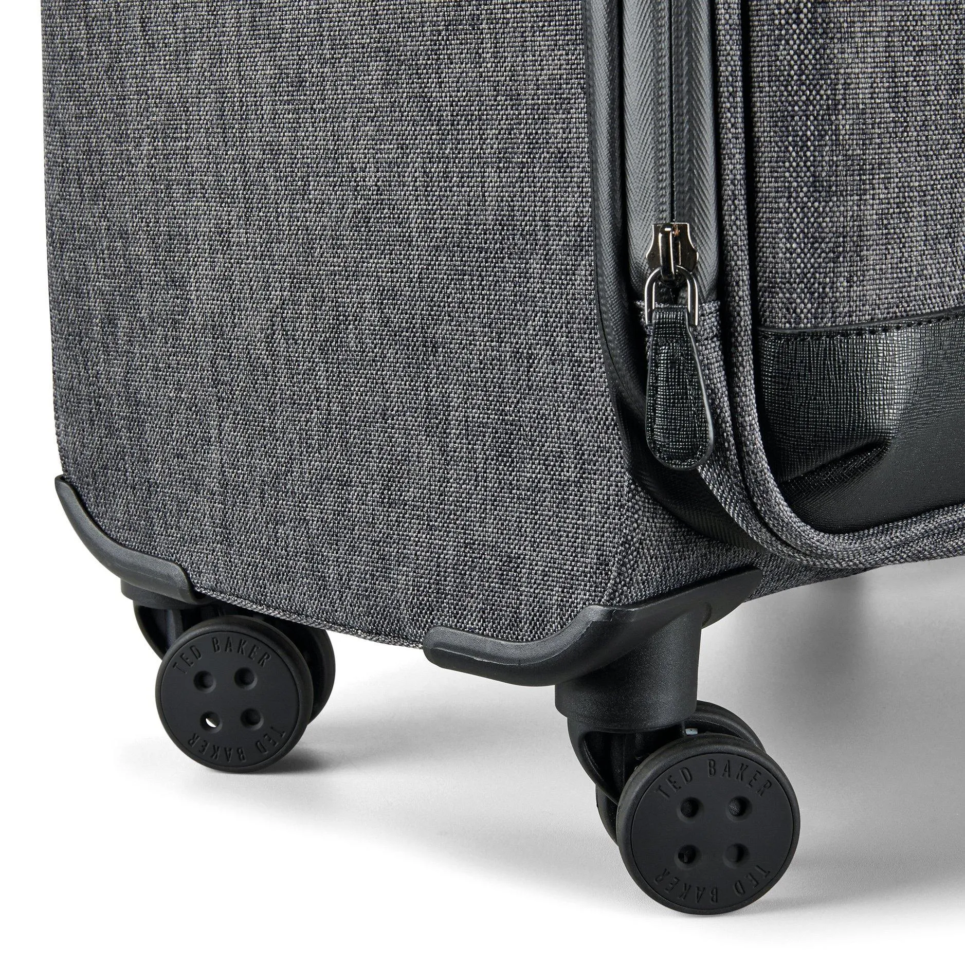 Ted Baker Brunswick Collection Softsider 29" 4-Wheel Large Luggage