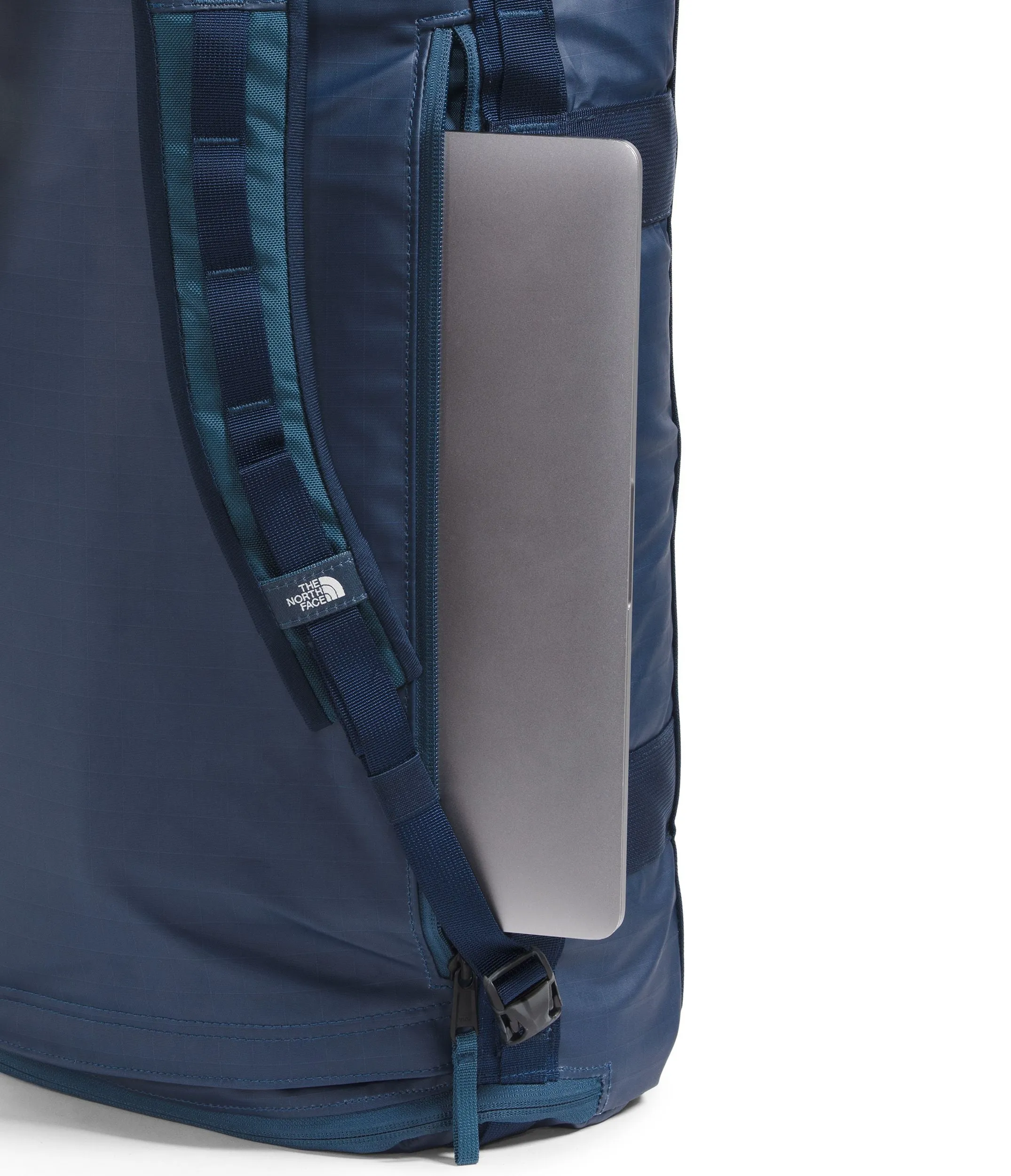 The North Face Base Camp Voyager Duffel32L