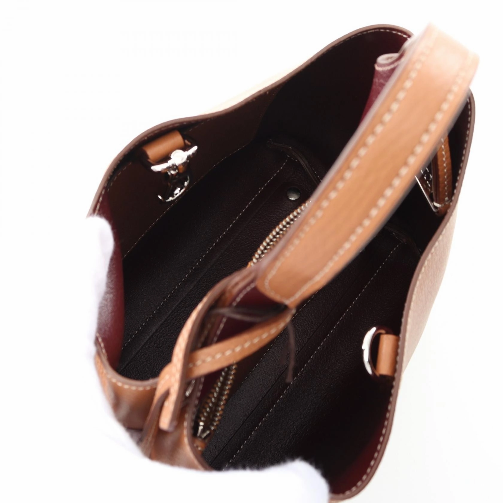 Tod's Leather Handbag Brown