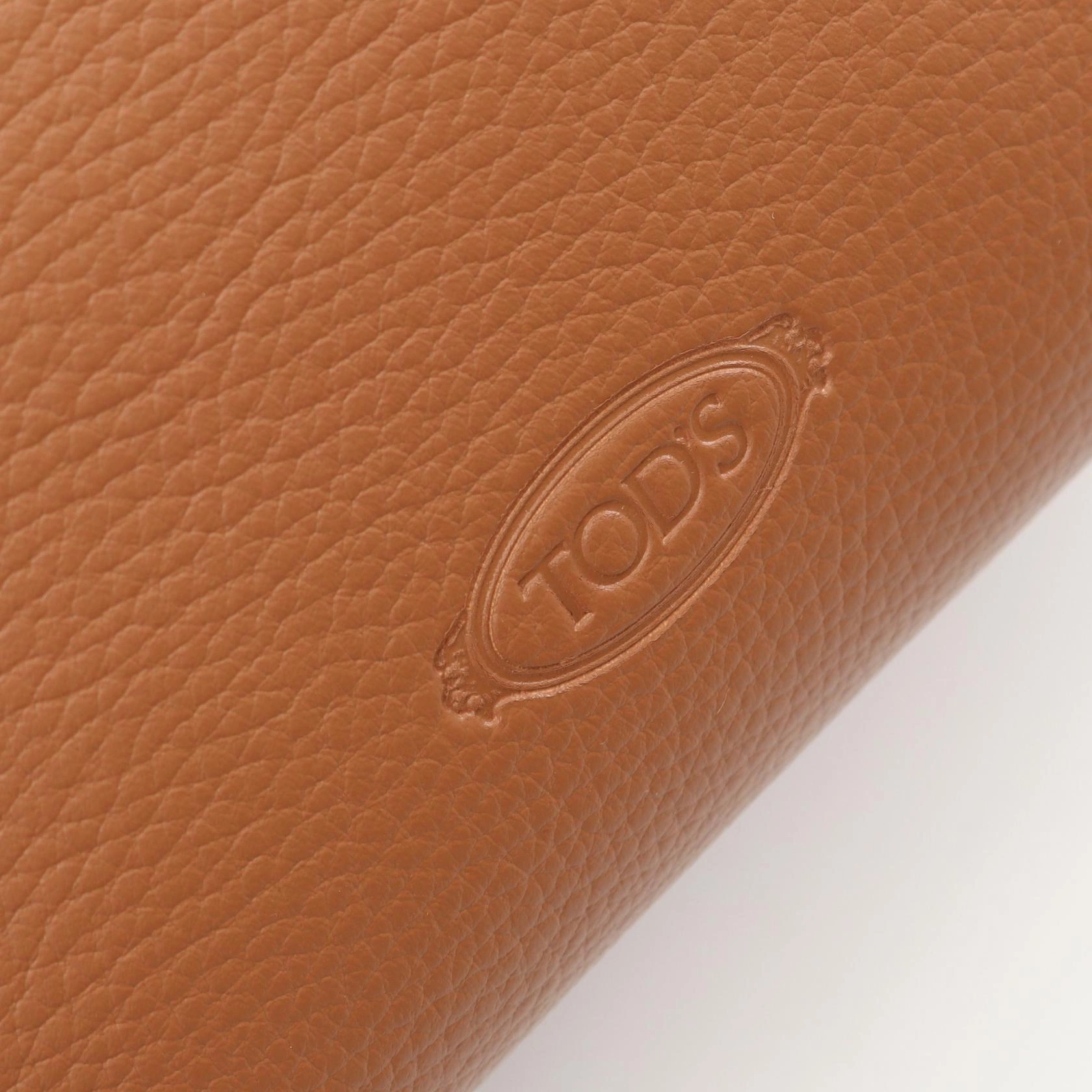 Tod's Leather Handbag Brown