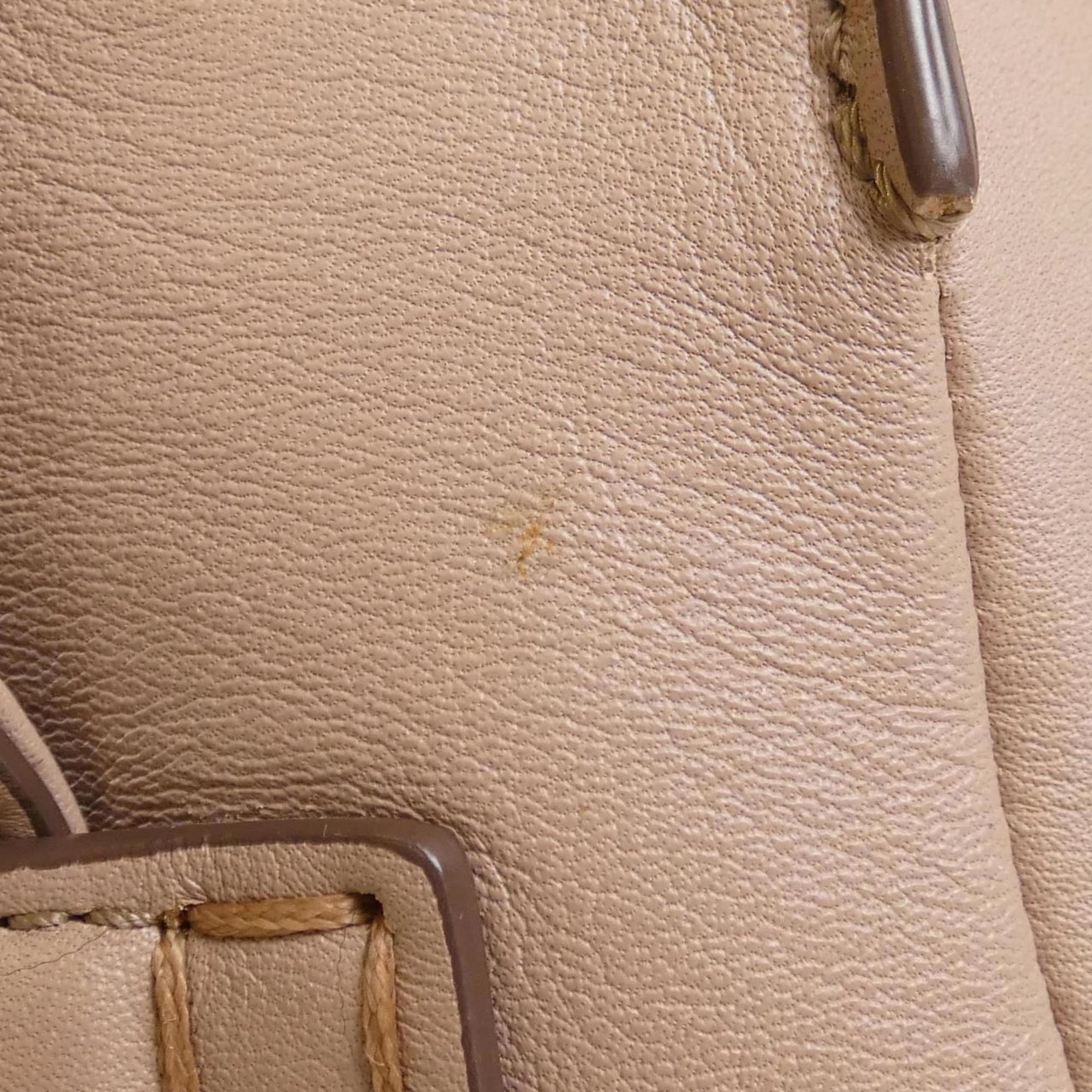 Tod's Leather Handbag (Pre-Owned)