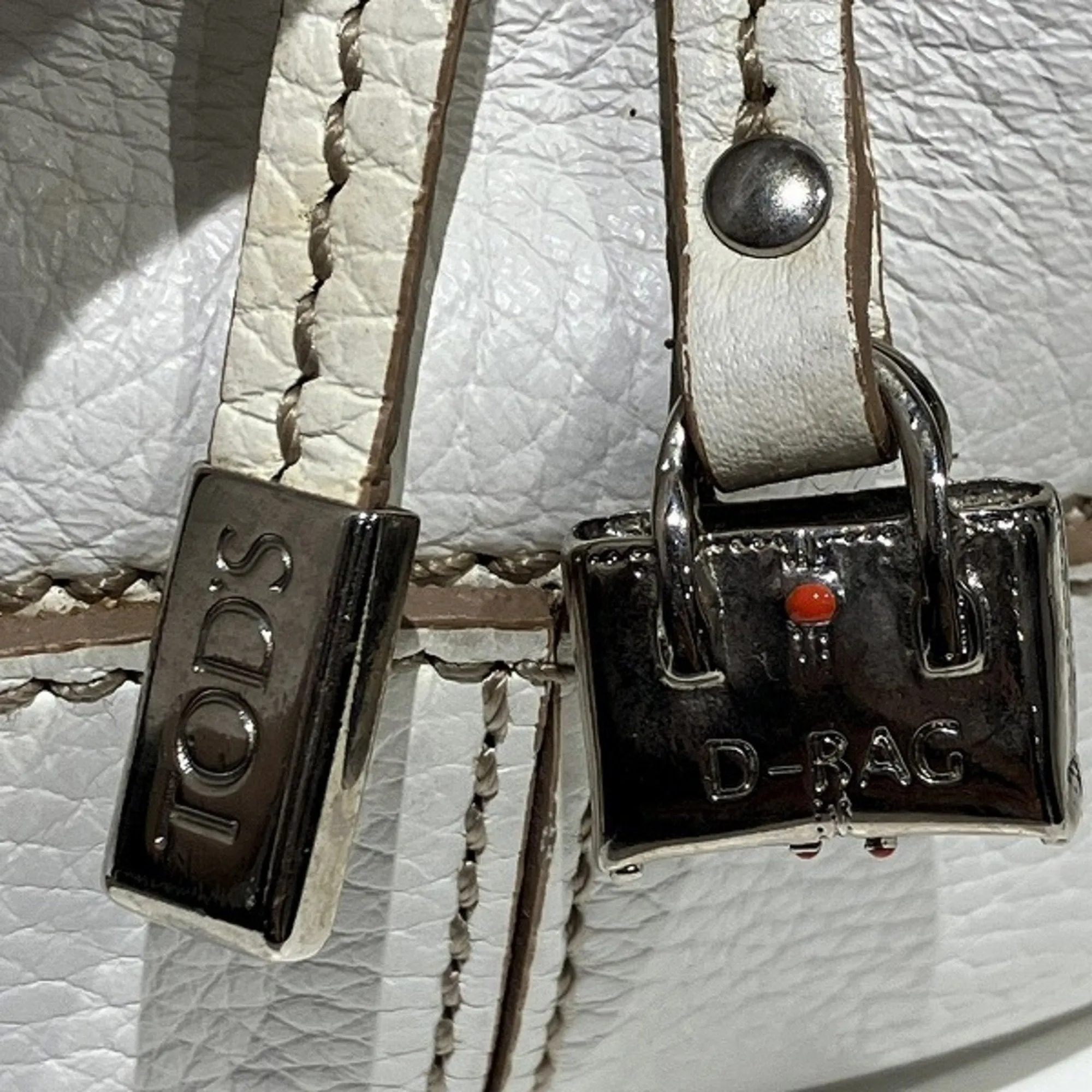 Tod's Leather Shoulder Bag Tote Bag (Pre-Owned)