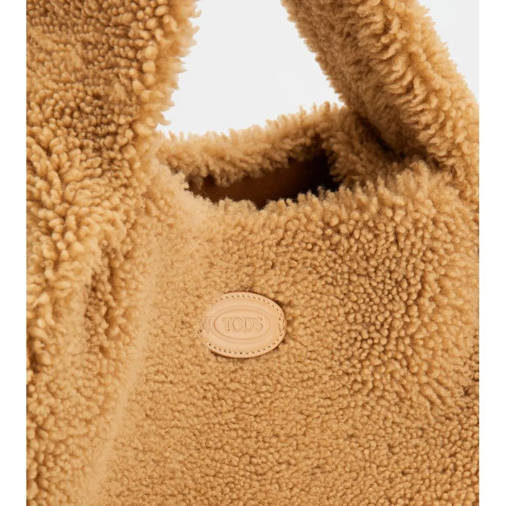 Tod's Shirt Hobo Bag in Sheepskin Small