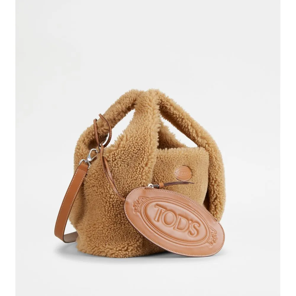 Tod's Shirt Shopping Bag in Sheepskin Mini