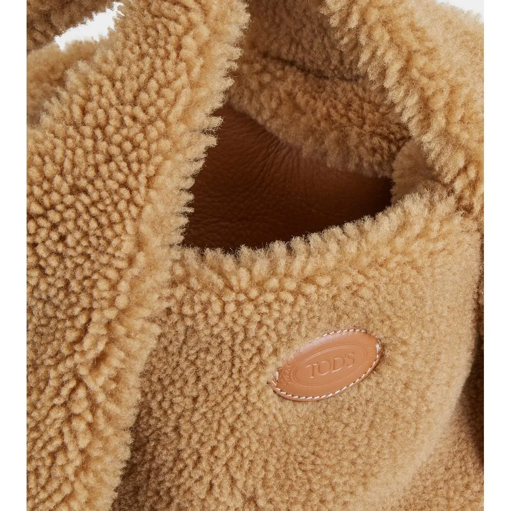 Tod's Shirt Shopping Bag in Sheepskin Mini