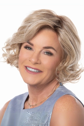 Toni Brattin Wigs - Showtime Plus (#363)