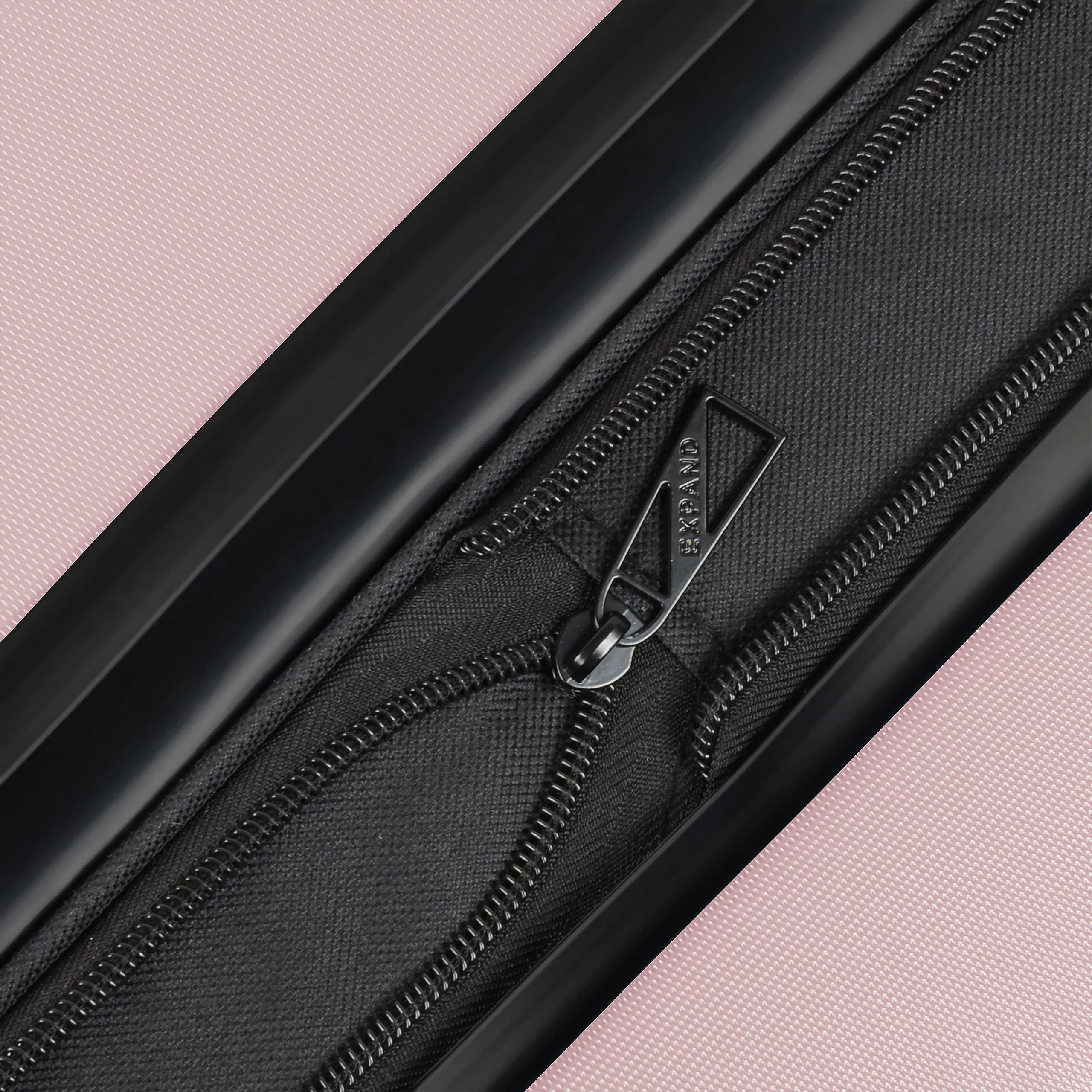 TOTAL TRAVELWARE Passage Expandable Hardside Spinner