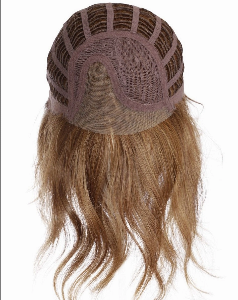 Tousled With Love Wig by Hairdo | Heat Friendly Synthetic Hair | Ultra Petite Cap
