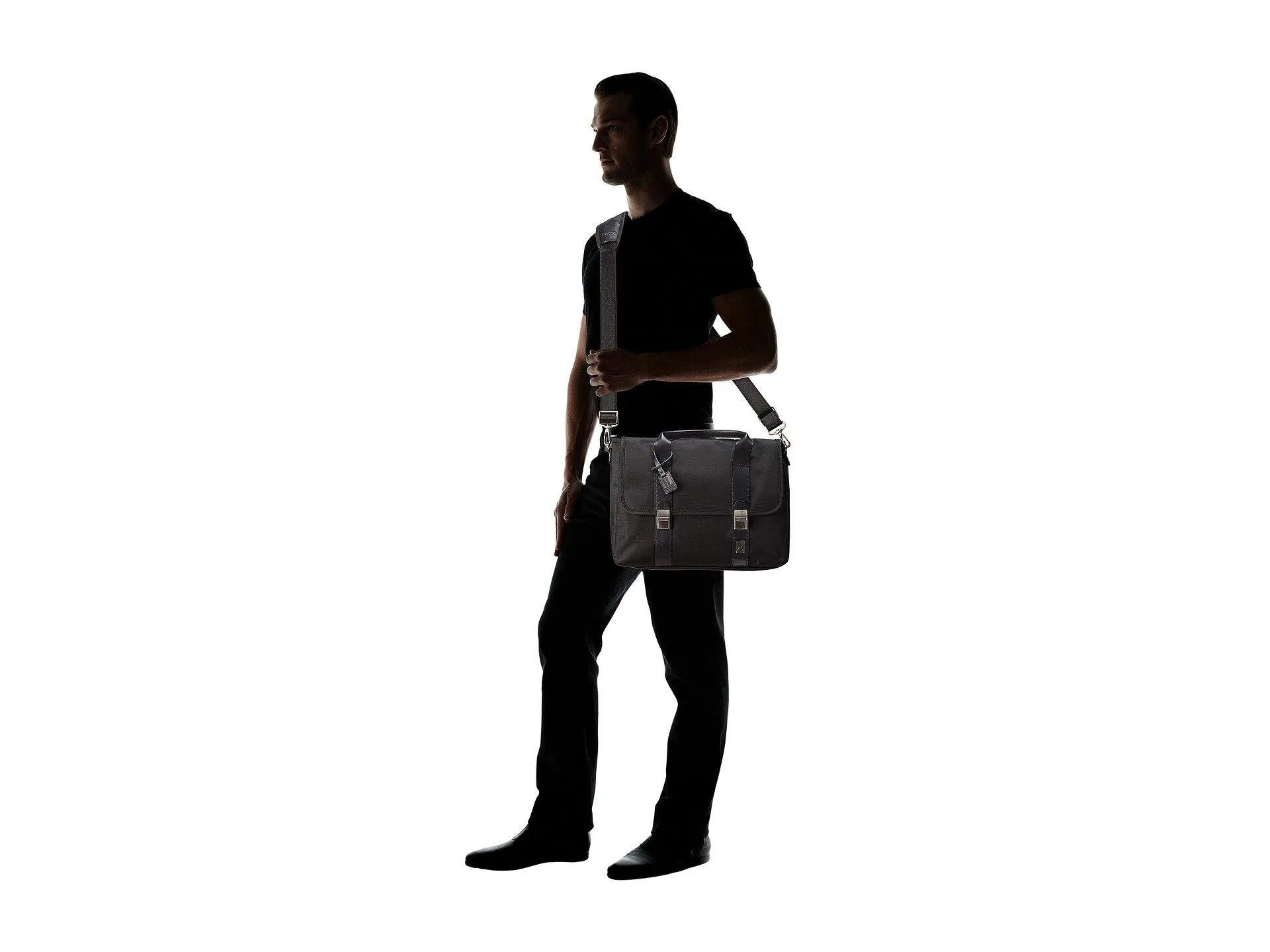TravelPro Executive Choice Crew 15.6" Messenger Brief