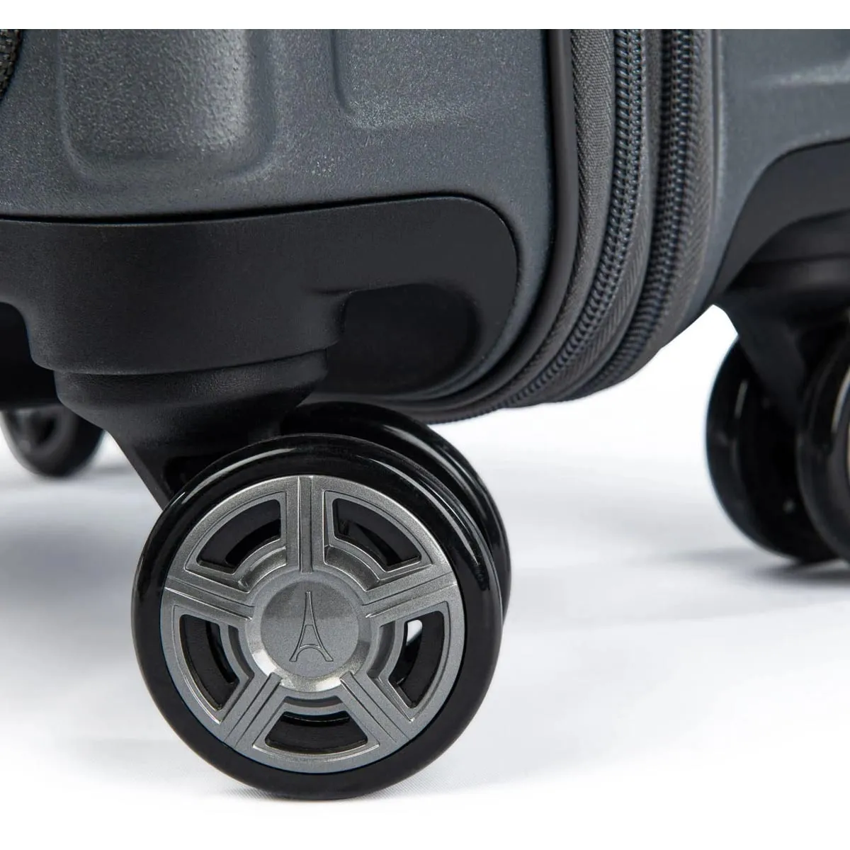 Travelpro Platinum Elite Compact Business Plus Carry On Exp Hardside Spinner
