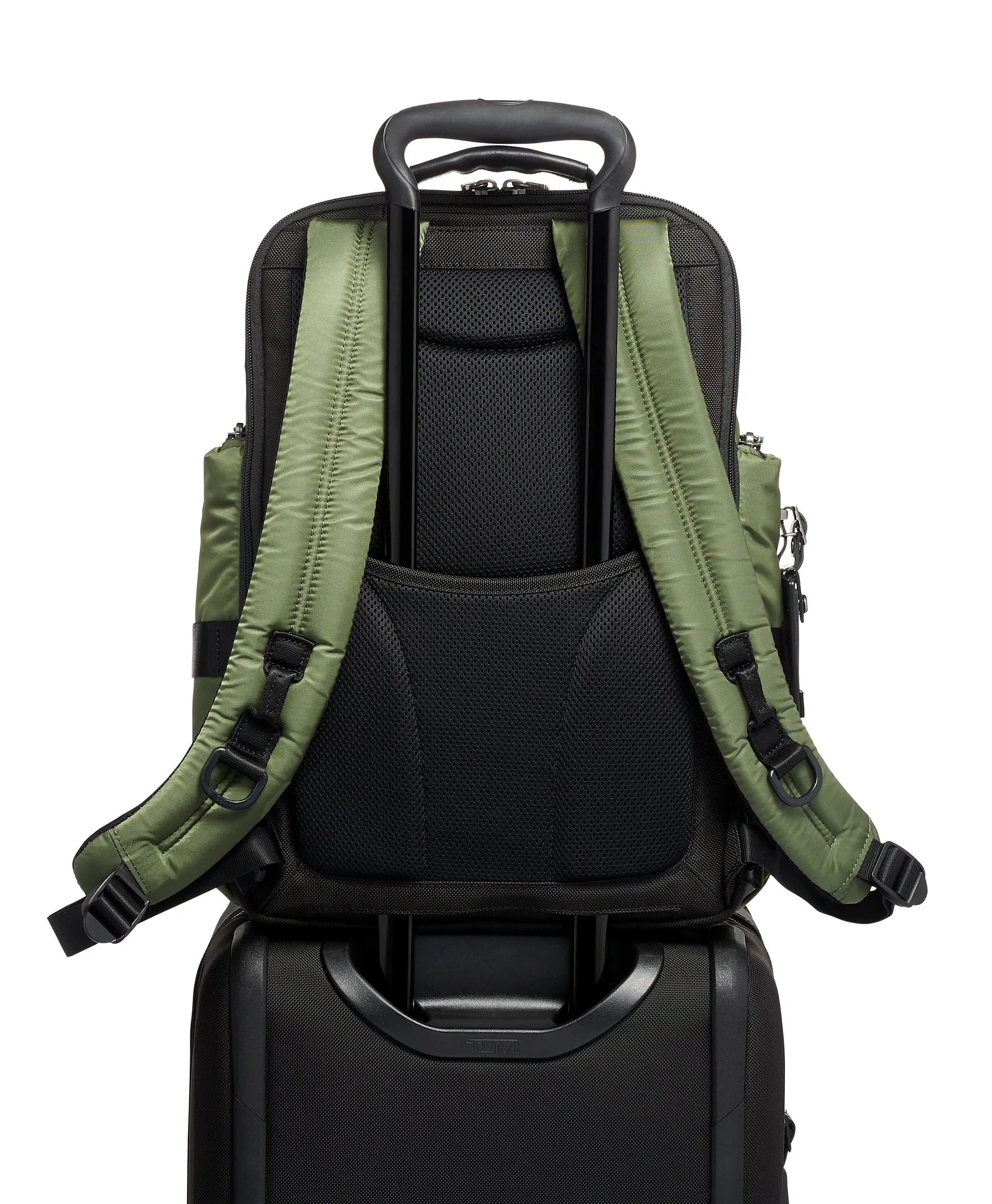 TUMI Alpha Bravo Shepard Deluxe Brief Pack