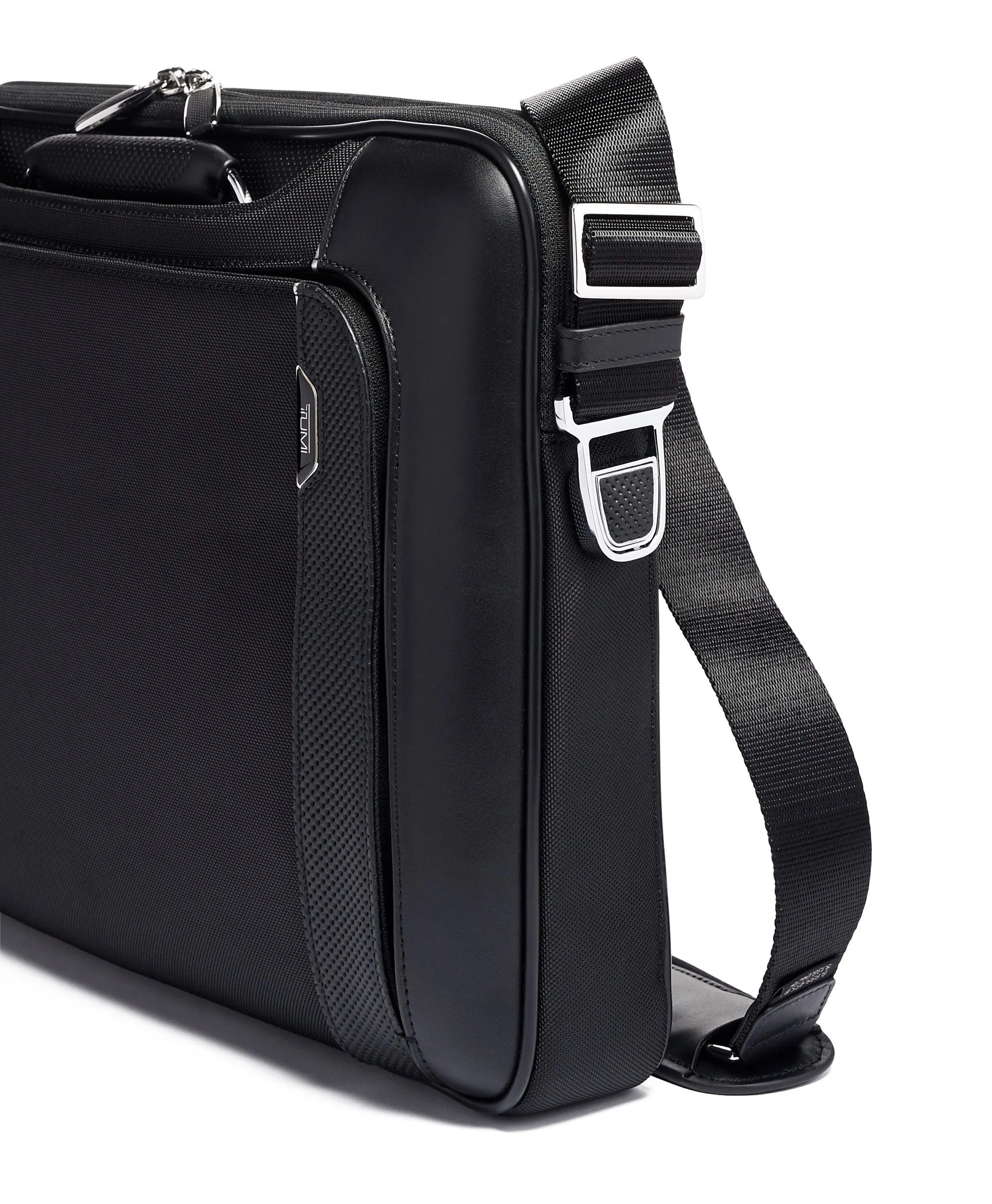 TUMI Arrive' Hannover Slim Brief