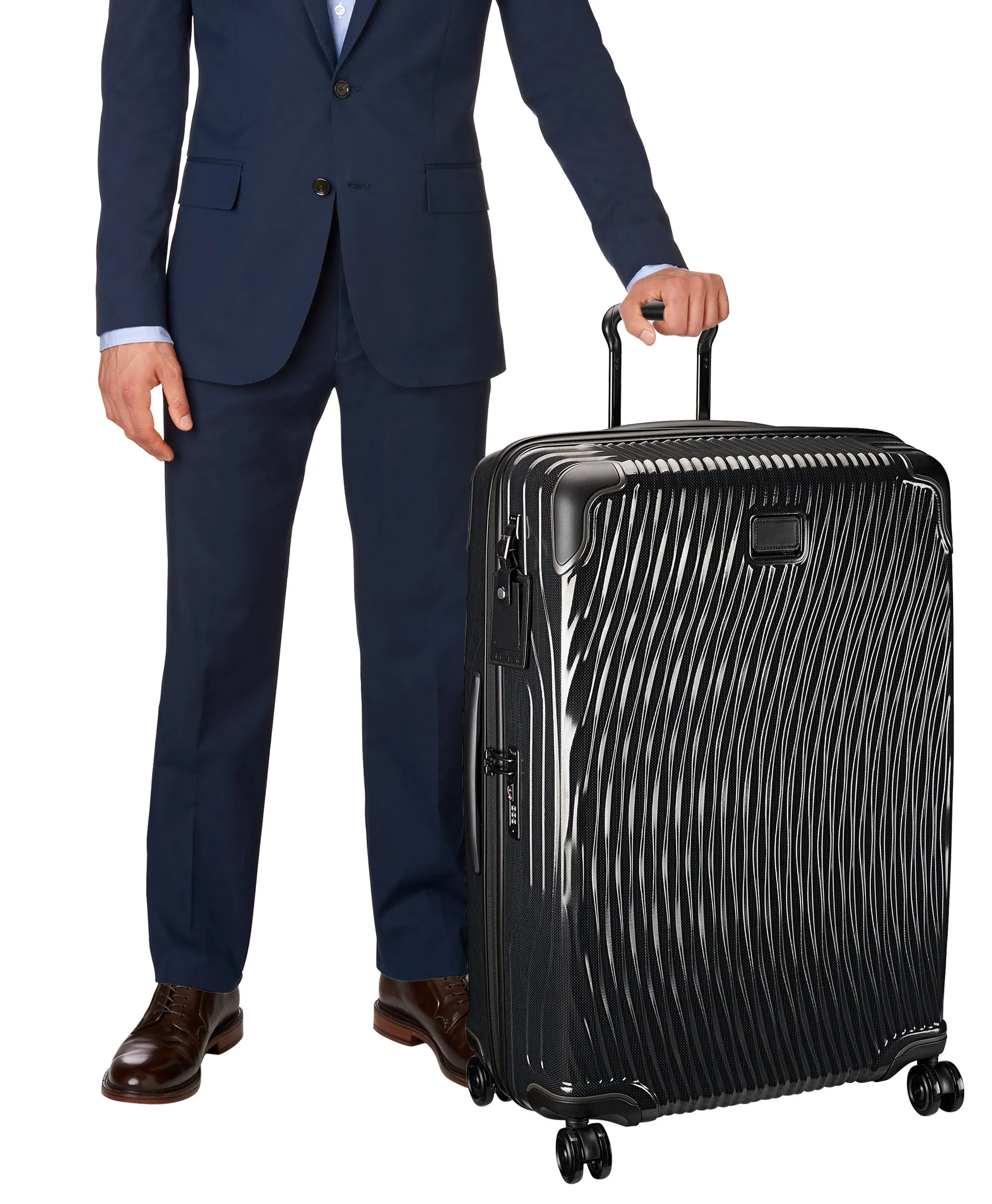 TUMI Latitude Worldwide Trip