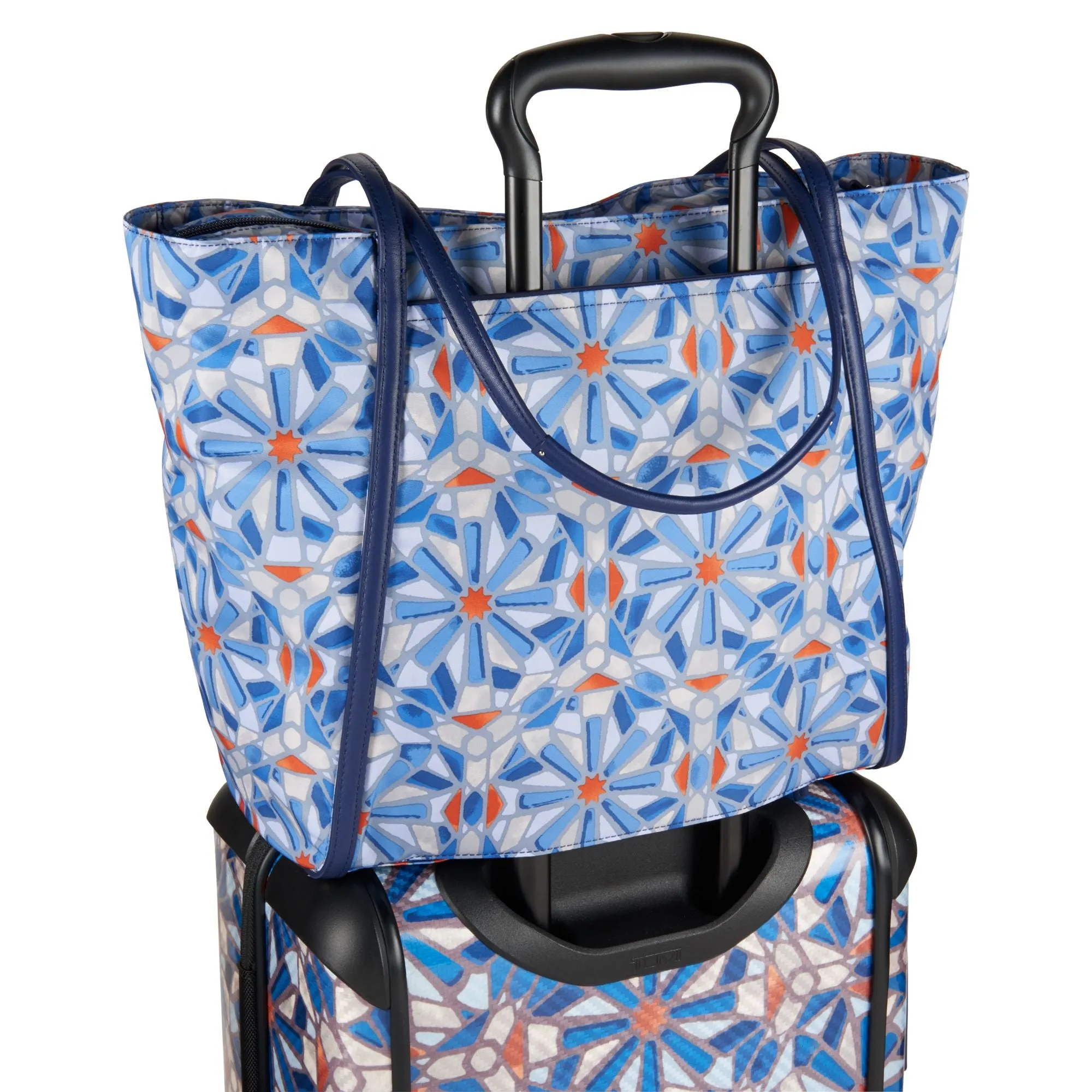 TUMI Voyageur Q Tote Aubergine