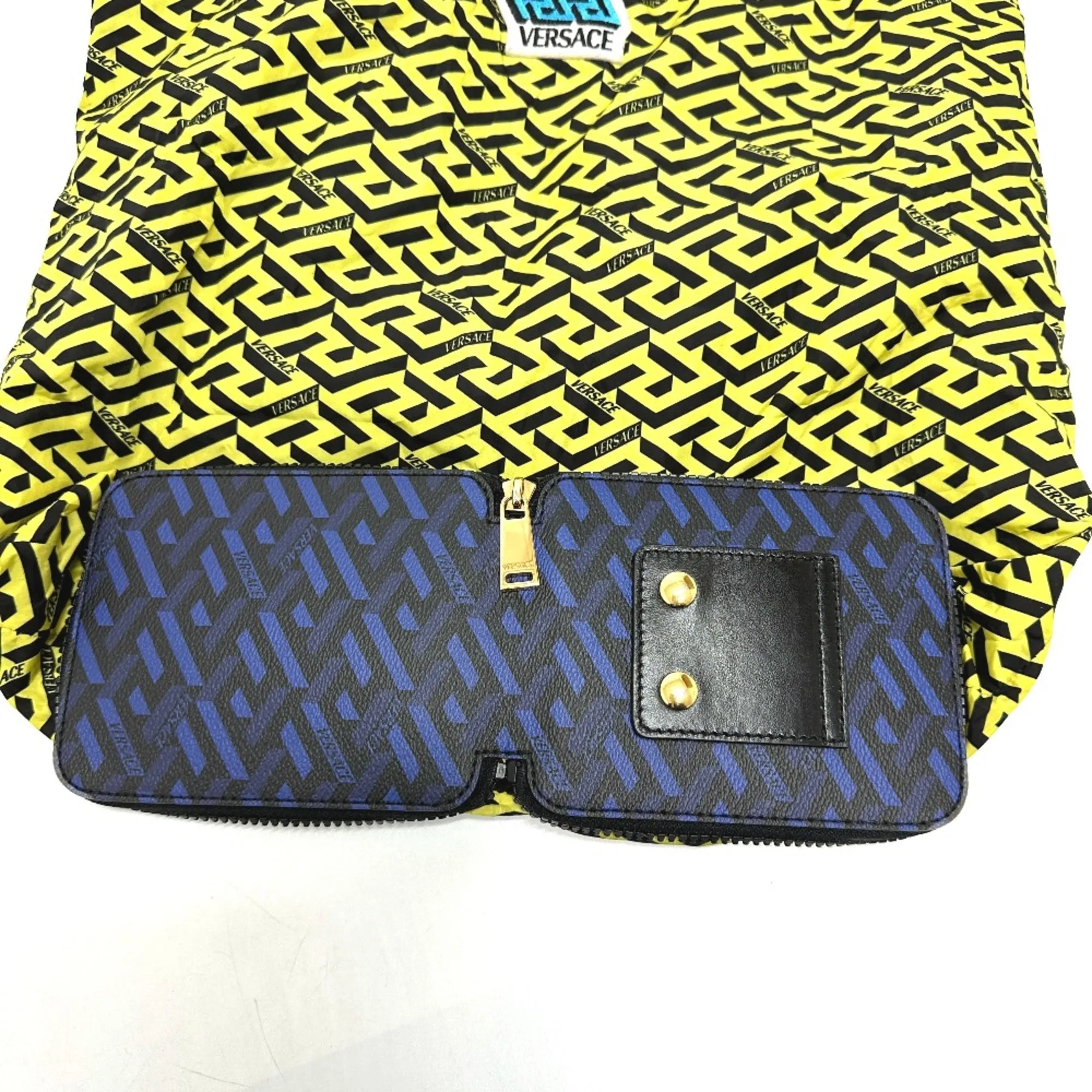 Versace  Cloth Tote Bag (Pre-Owned)