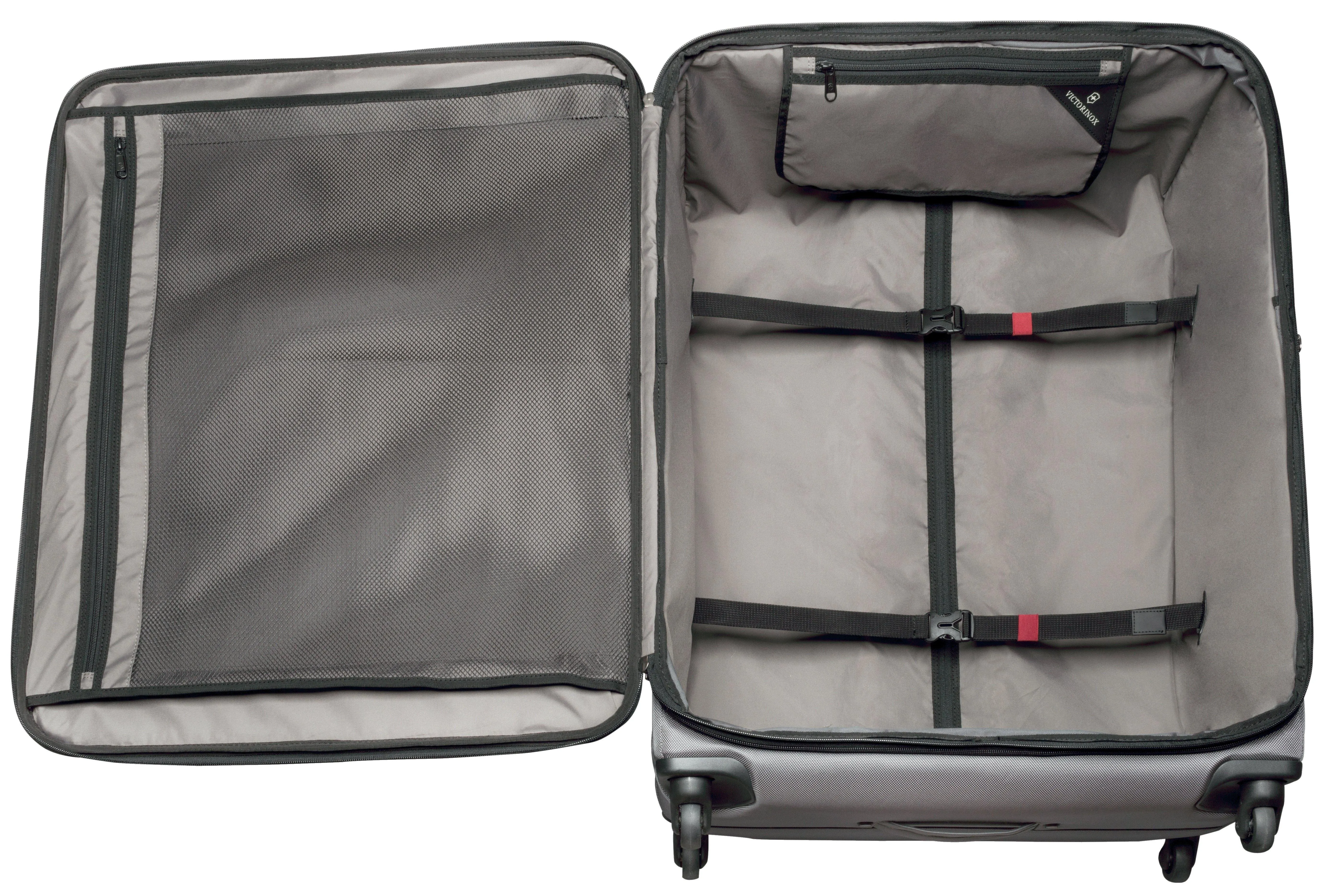 Victorinox Avolve 2.0 30" 4-Wheel Large Luggage