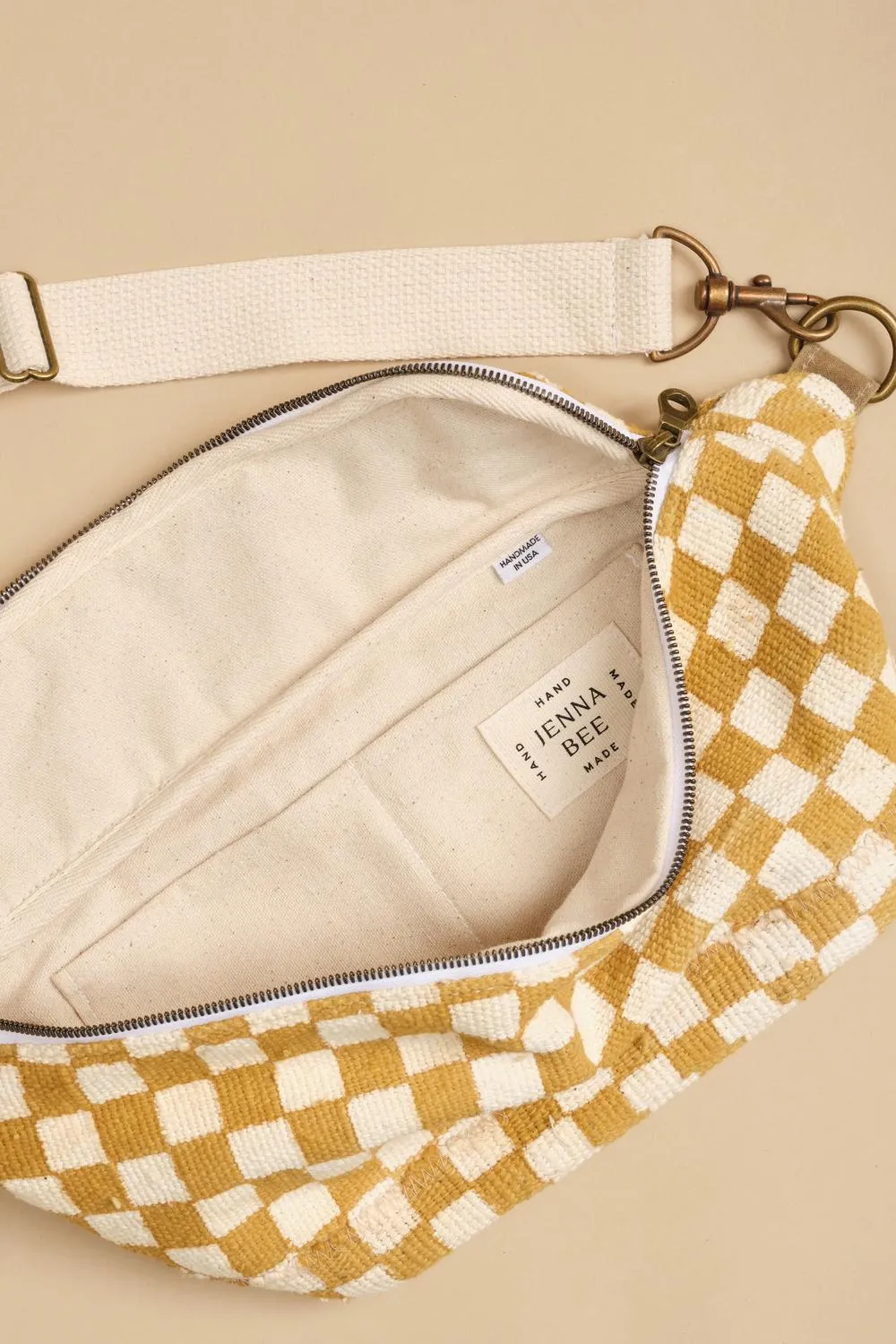 Women's Checkered Sling Bag In Mustard