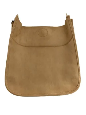 Women's Classic Messenger Gold Hardware Bag In Camel