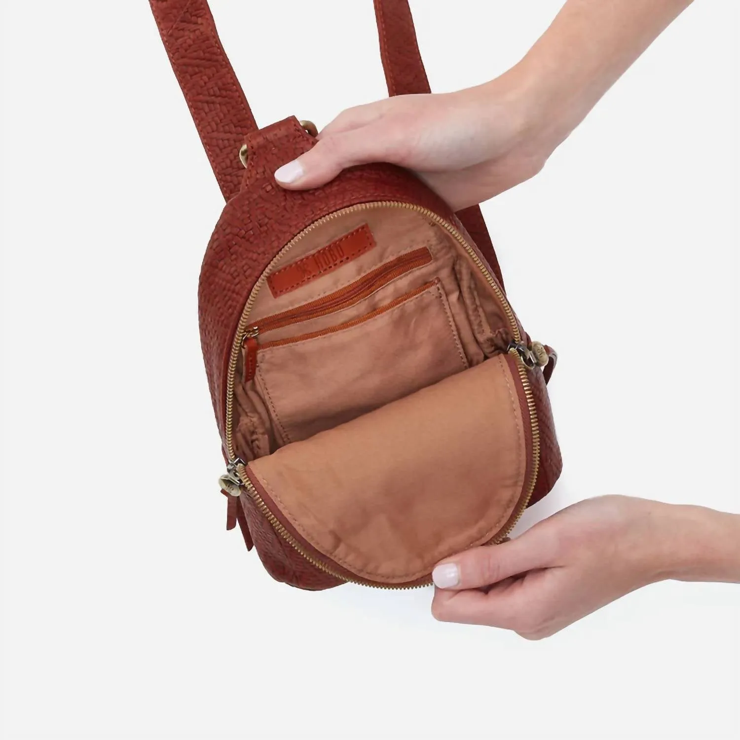 Women's Fern Sling Bag In Tuscan Brown