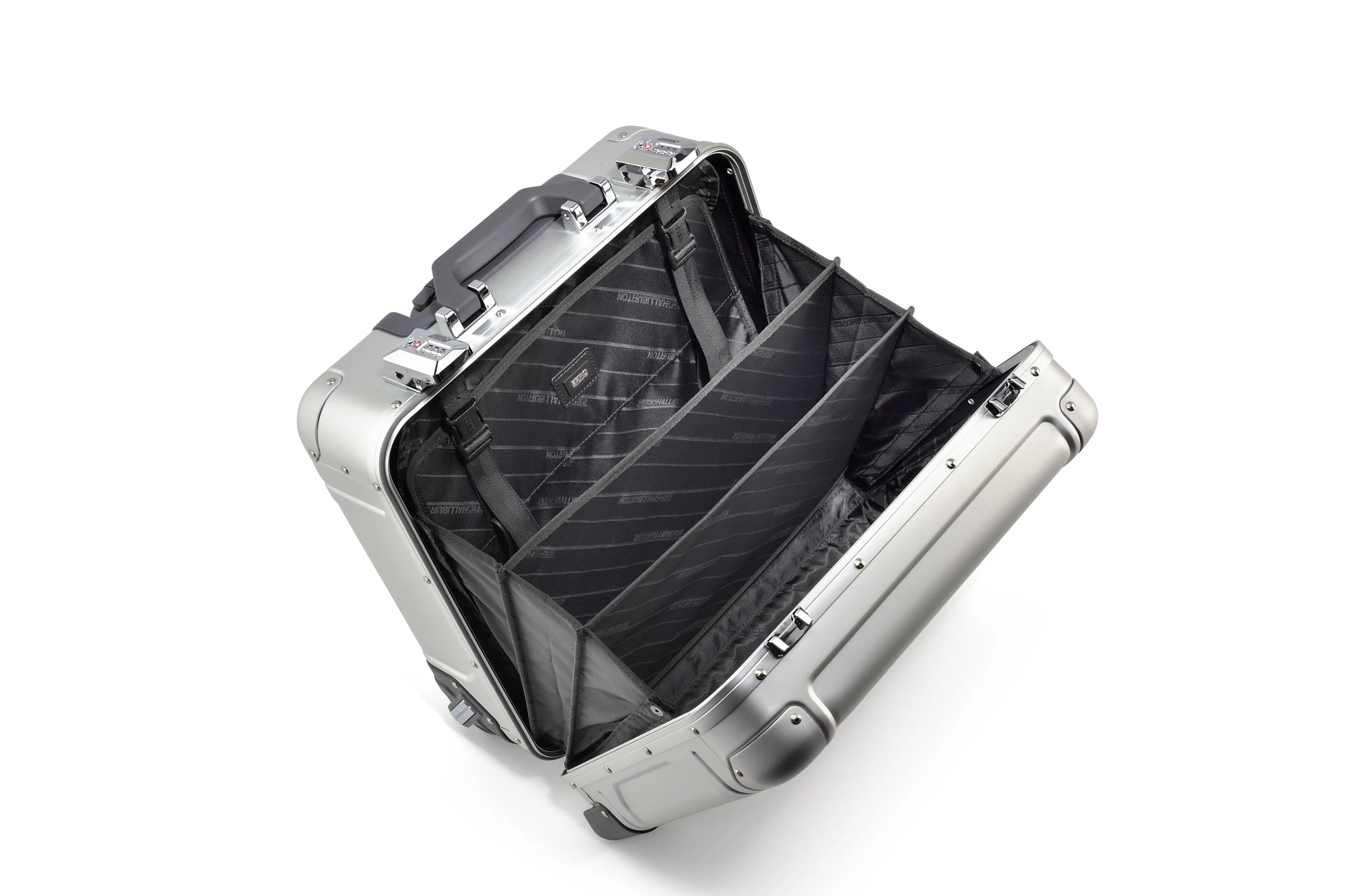 ZERO Halliburton GEO Aluminum 3.0 17" Wheeled Business Case