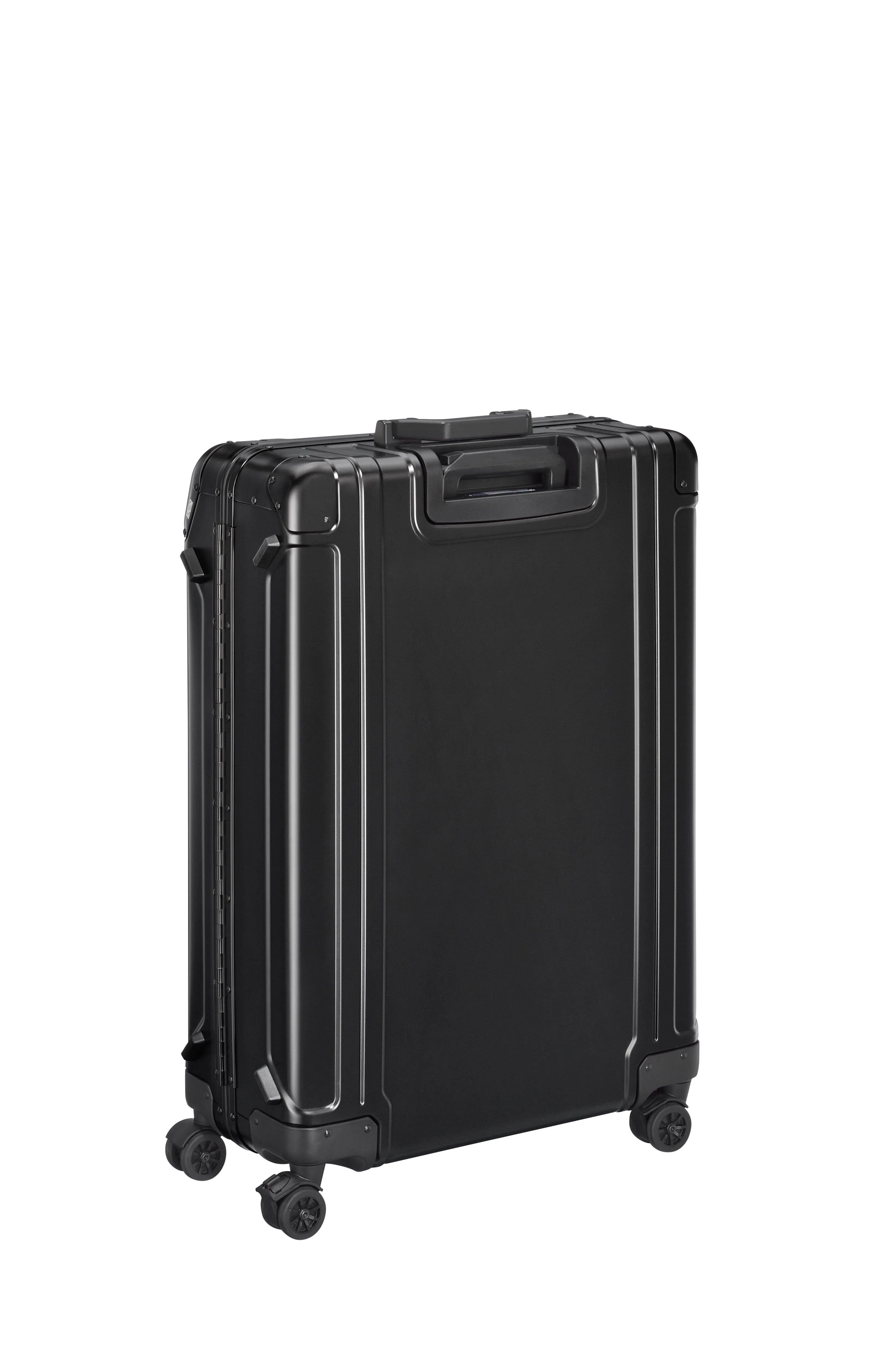 ZERO Halliburton GEO Aluminum 3.0 28" 4-Wheel Large Luggage