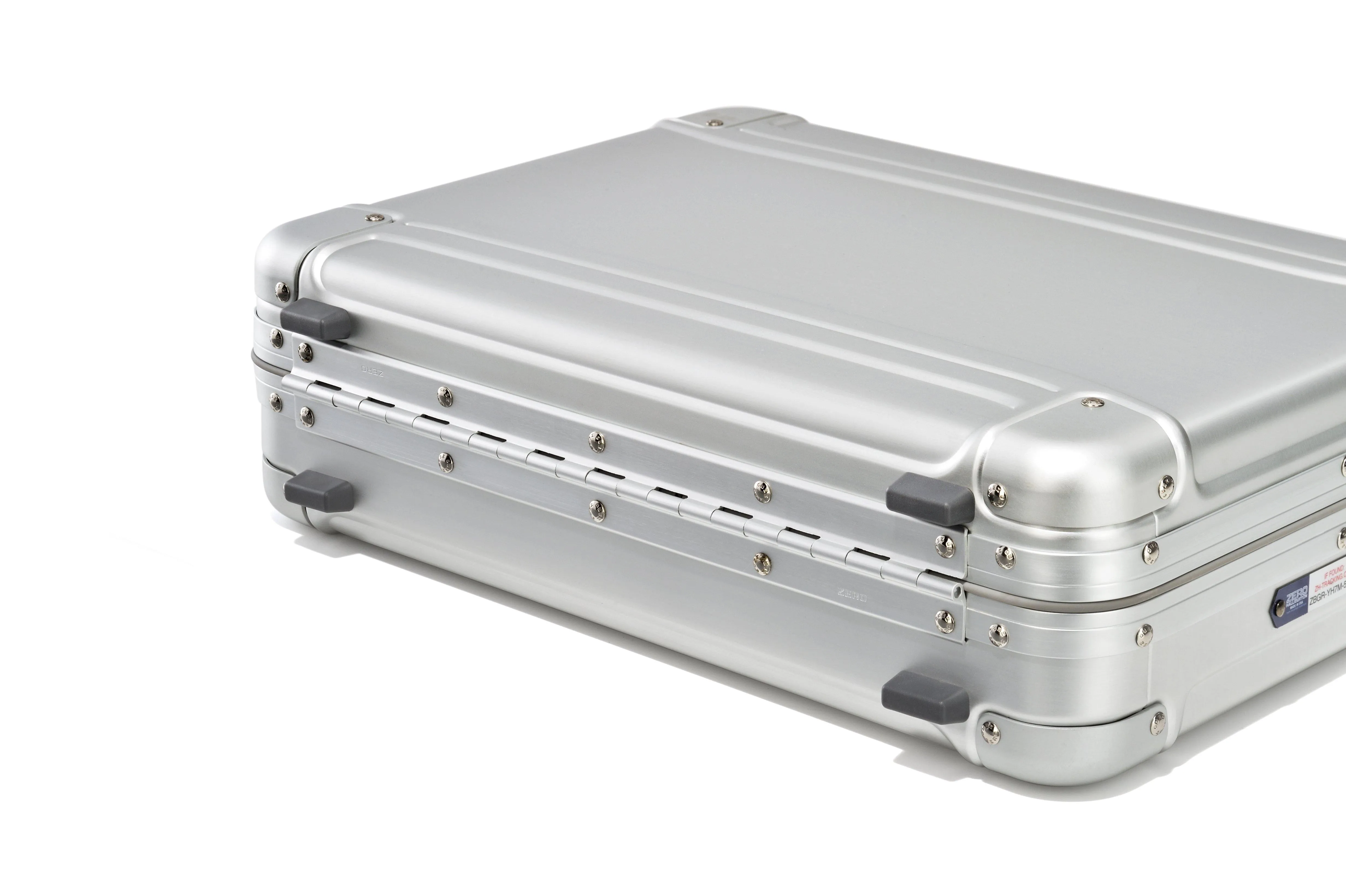 ZERO Halliburton GEO Aluminum 3.0 Attache Computer Case